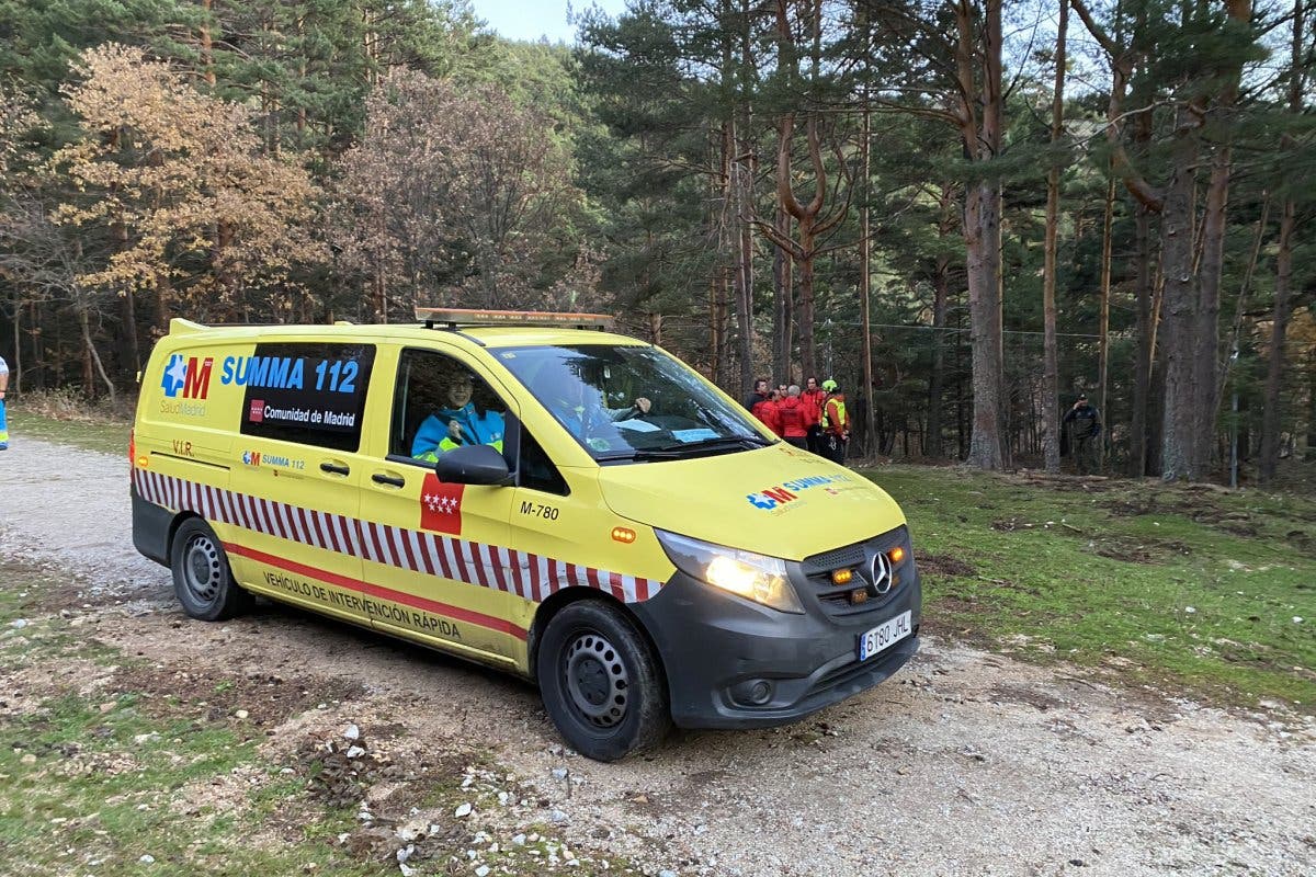Muere una mujer y otra resulta herida tras ser arrolladas por un Cercanías en Cercedilla