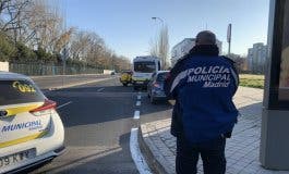 Herido grave un motorista tras sufrir un accidente en Usera