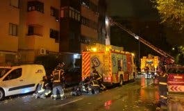 Atendidas 12 personas tras incendiarse un piso en Madrid 