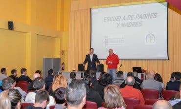La Escuela de Padres de Torrejón, una iniciativa contra la violencia en el deporte