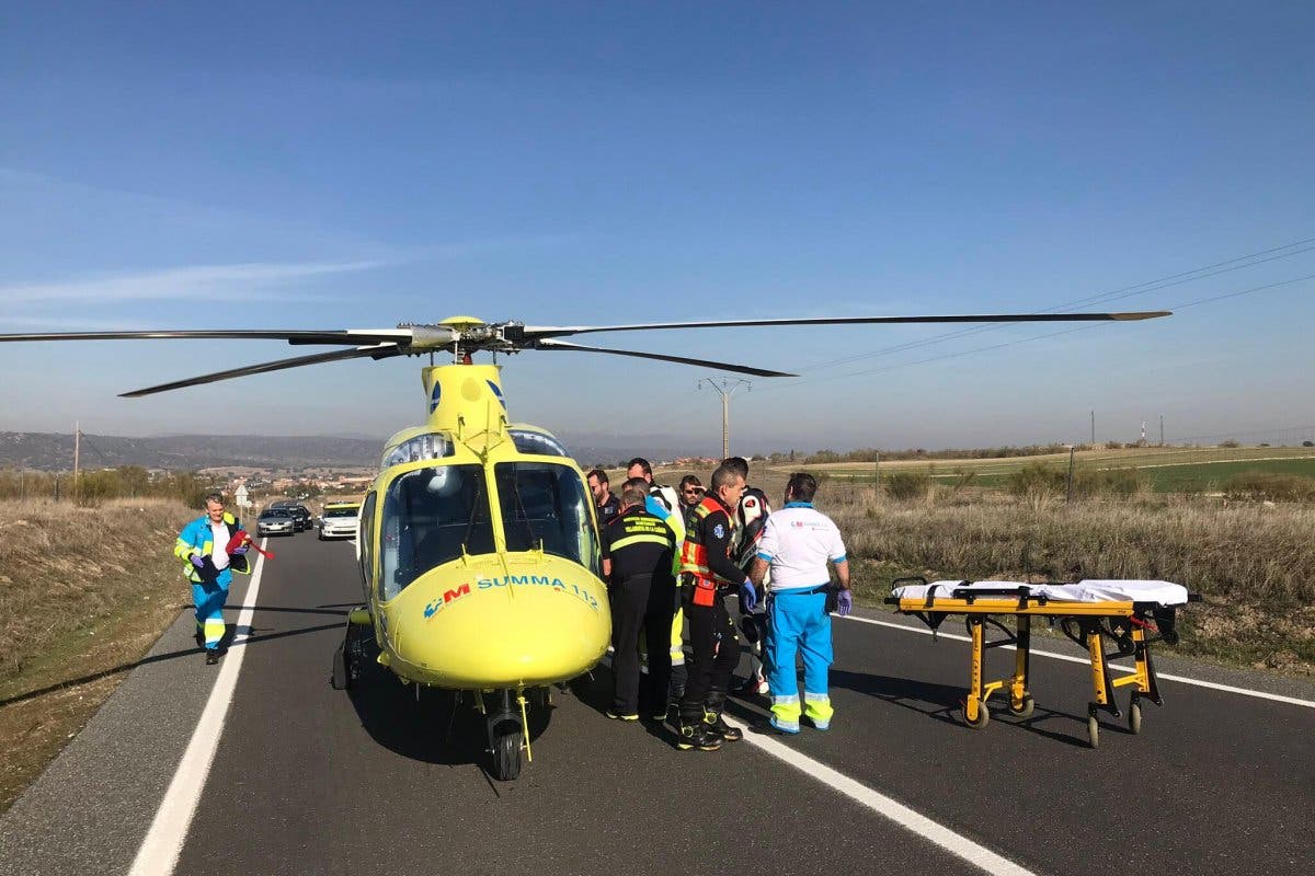 Un motorista sufre la amputación de una pierna en un accidente en la M-522