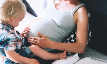 La Comunidad de Madrid aumenta las ayudas a mujeres embarazadas sin recursos