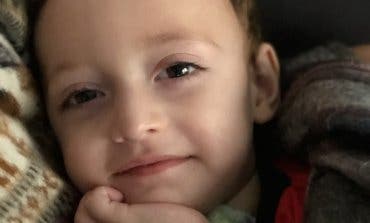Unos padres de Torrejón de Ardoz piden ayuda para su hijo con parálisis cerebral