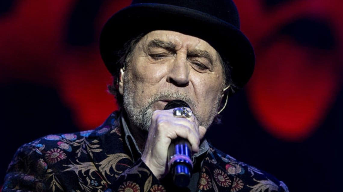 Joaquín Sabina recibe el alta hospitalaria tras su caída en Madrid