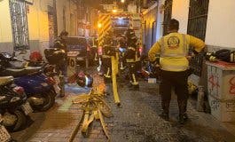 Intoxicado grave en Madrid al desatarse un incendio en su vivienda mientras dormía