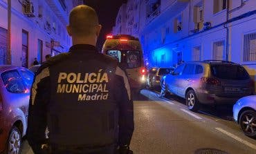 Disparan a una mujer en la cabeza en plena calle de Ciudad Lineal