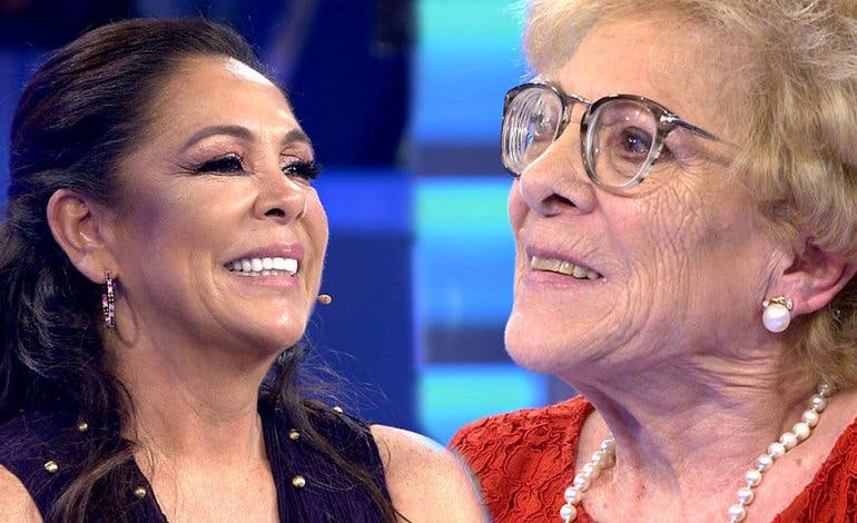 Isabel Pantoja sorprende a una vecina de Alcalá de Henares