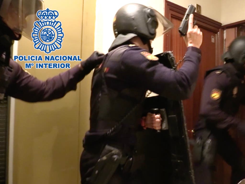 Desmantelados cuatro narcopisos en Madrid con diez detenidos 