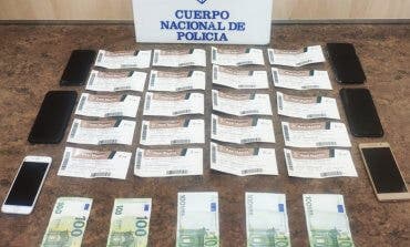 Detenidos en Madrid tras ofrecer a policías de paisano entradas falsas para el clásico