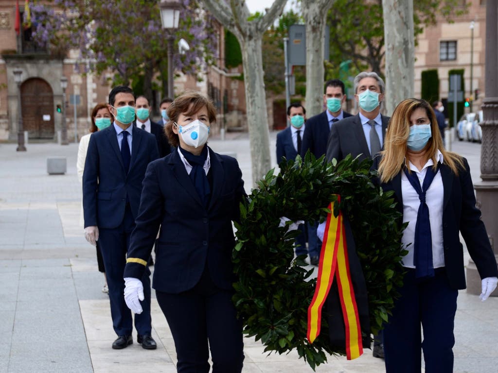 Un 23 de abril atípico en Alcalá de Henares: sin ceremonia y con mascarillas