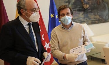 Almeida envía mascarillas a personas mayores que vivan solas o con menores