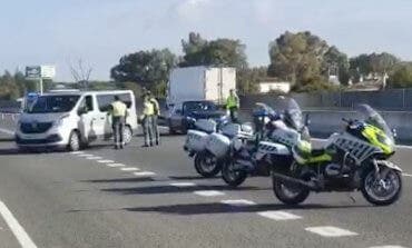 Aumentan los controles en las salidas de Madrid para evitar desplazamientos de fin de semana