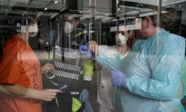 Las muertes diarias por coronavirus en España bajan a 399