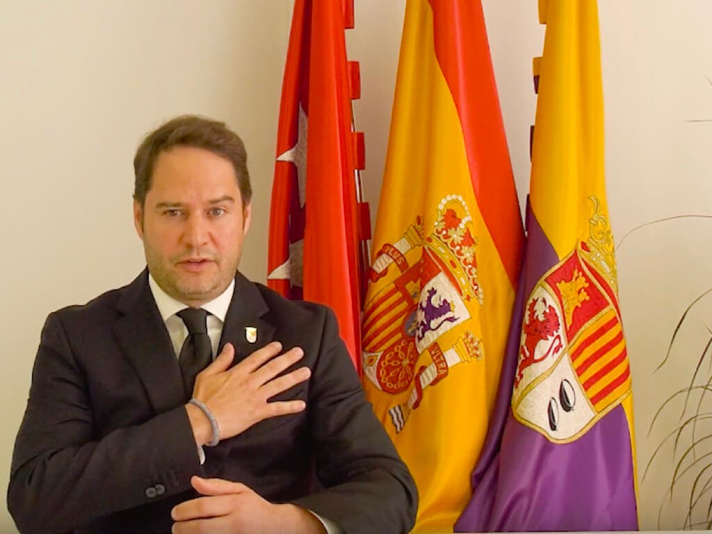 El Gobierno de Torrejón de Ardoz se baja el sueldo y anuncia nuevas medidas