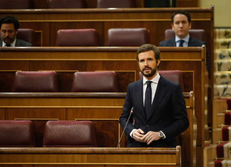 El plan B de Casado: test masivos, mascarilla obligatoria y pasaporte de inmunidad