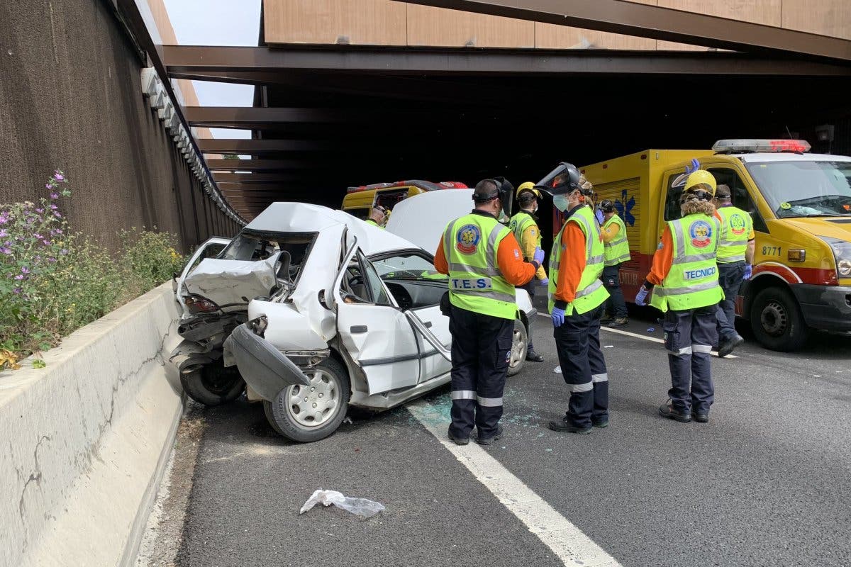 Muere un conductor en un accidente en la M-40