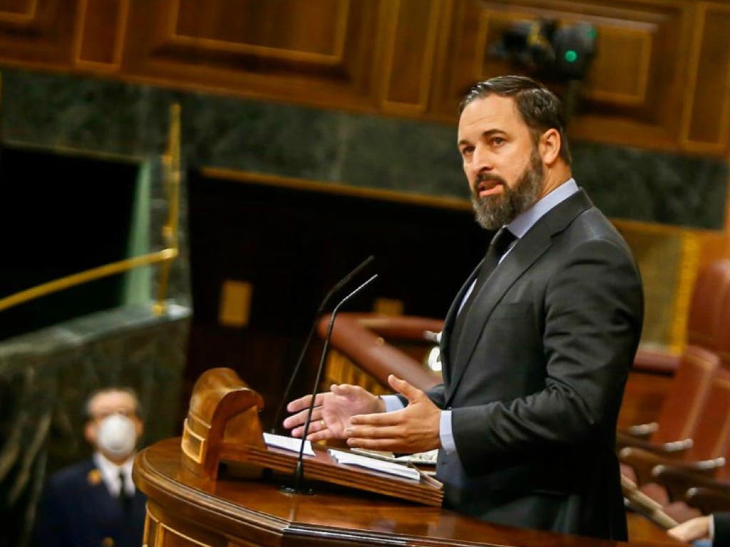 Abascal desafía a Iglesias y culpa al Gobierno de provocar miles de muertos