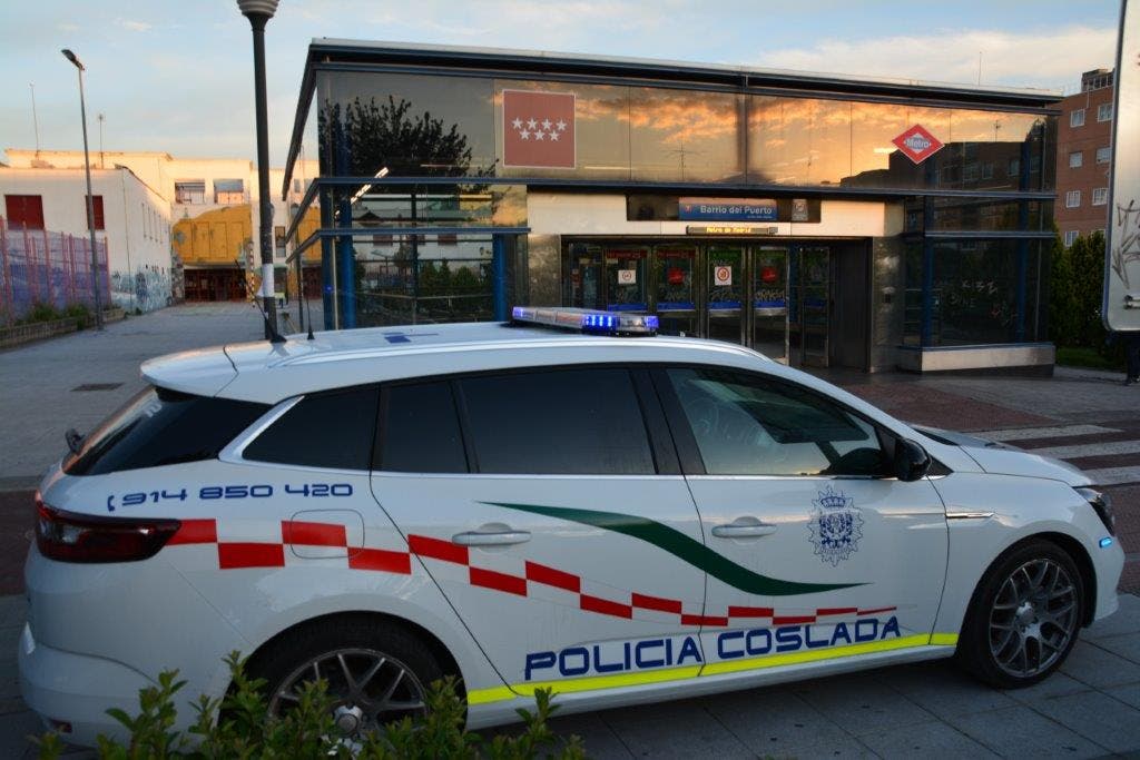 Detenidos en Coslada tras robar instrumentos musicales en un colegio