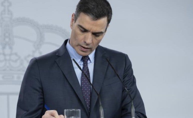 Sánchez ya asume un menor crecimiento de la economía española y descarta bajar impuestos 