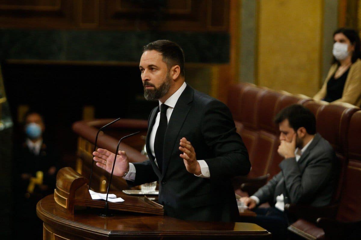 Abascal responde a Sánchez: «Gritar viva el 8M es como gritar viva la muerte»