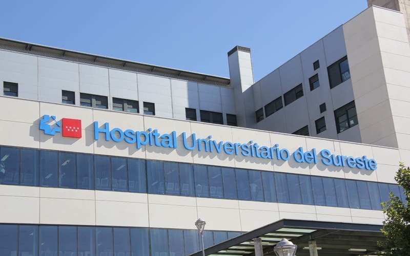 Abandona la UCI del hospital de Arganda tras 78 días luchando contra el Covid