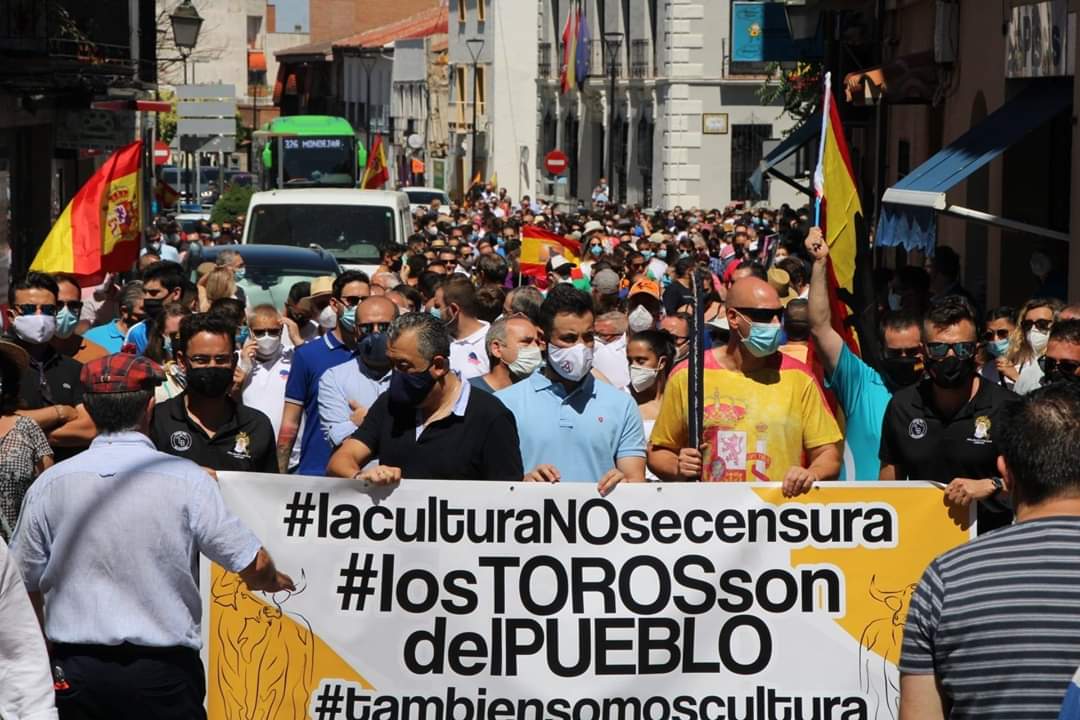 Paseo taurino en Arganda contra la discriminación del Gobierno: «La tauromaquia también es cultura»