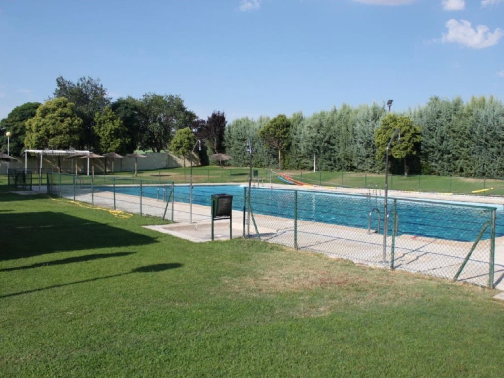 Cabanillas del Campo tampoco abrirá su piscina de verano