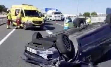 Vuelca un coche en la A2 a la altura de Alcalá de Henares