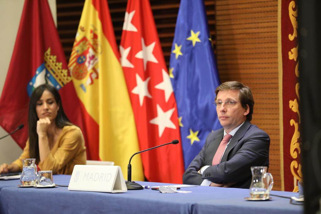 Almeida ganaría hoy las elecciones en Madrid aunque seguiría necesitando a Cs y a Vox