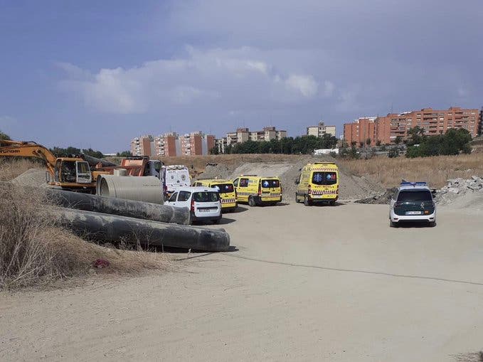 Muere un trabajador al golpearle una tubería que transportaba una grúa en Valdemoro