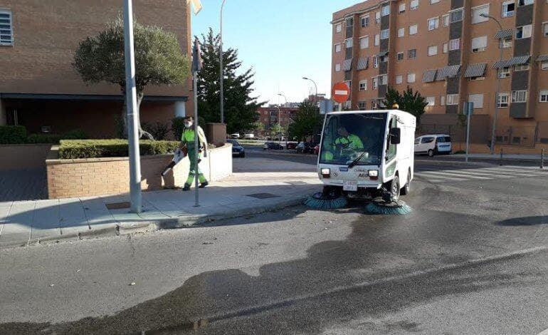 Coslada retoma las limpiezas intensivas en los barrios