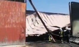 Arde un silo de serrín en una nave de Arganda del Rey
