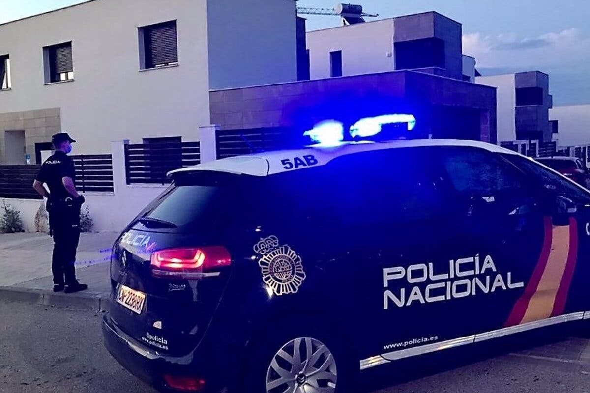 Sancionadas 200 personas de fiesta en un chalet de Aravaca