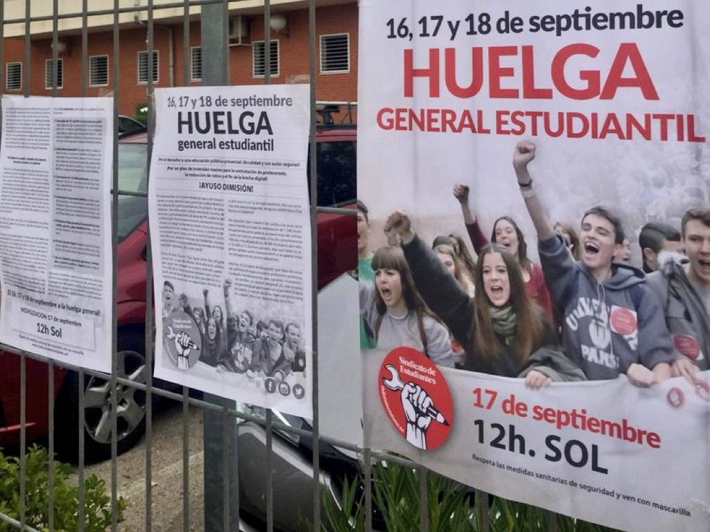 Los estudiantes inician huelga de tres días contra el Gobierno para reclamar aulas seguras