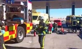 Muere arrollado por un coche mientras trabajaba dentro de una arqueta en una gasolinera de Parla