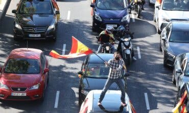 La caravana de Vox llena las calles de Madrid contra el estado de alarma