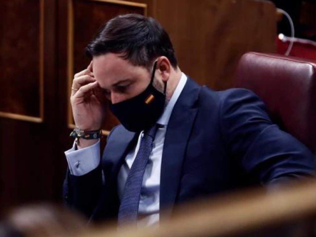 Abascal pierde la moción de censura y Casado rompe con Vox: «Hasta aquí hemos llegado»