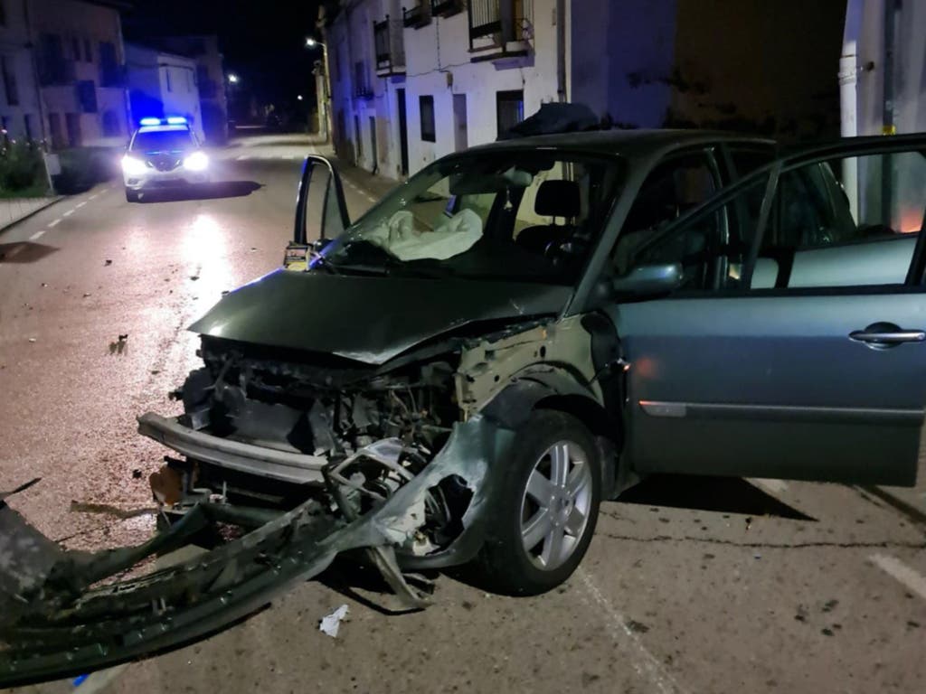 Se fuga en un control policial en Guadalajara intentando arrollar a los agentes