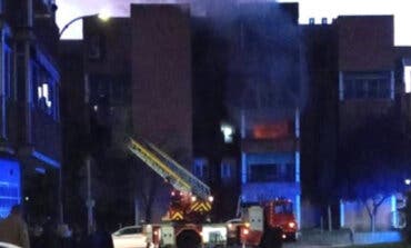 Un okupa incendia un piso en Torrejón de Ardoz antes de ser desalojado