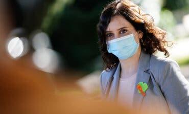 Ayuso empezará en enero a vacunar de Covid y espera hacerlo «en tiempo récord»