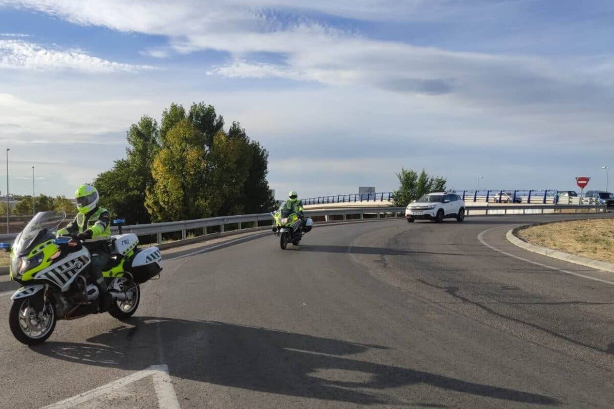 Detenido en la A-2 un conductor de Alcalá de Henares con 6.4 kilos de marihuana