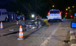 Muy grave un motorista tras chocar contra un turismo en Ciudad Lineal