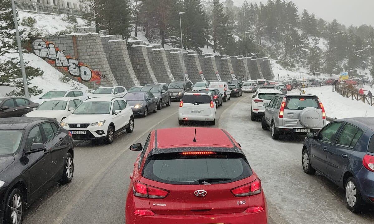 Cortado el acceso al Puerto de Navacerrada este fin de semana para evitar aglomeraciones