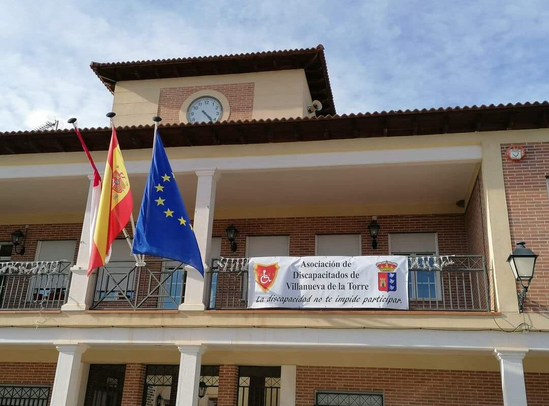 Sanidad endurece las restricciones en Villanueva de la Torre al dispararse los contagios