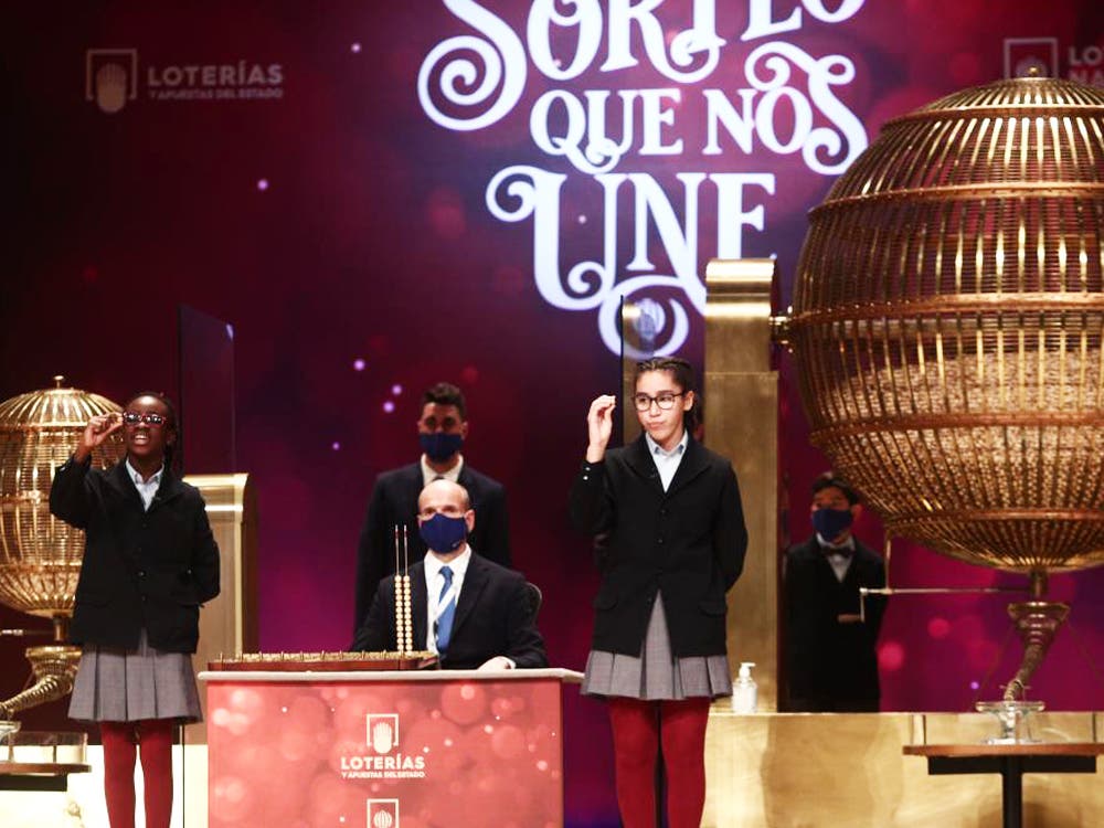 Los quintos premios dejan miles de euros en Alcalá, Torrejón y Daganzo