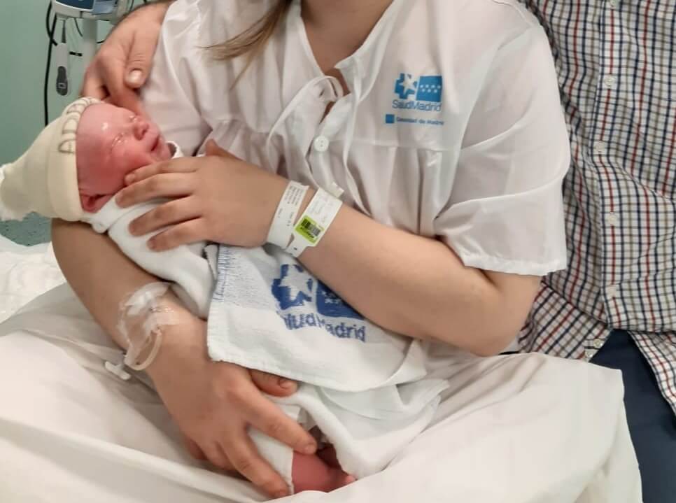 Adrián fue el primer bebé nacido en 2021 en Torrejón de Ardoz