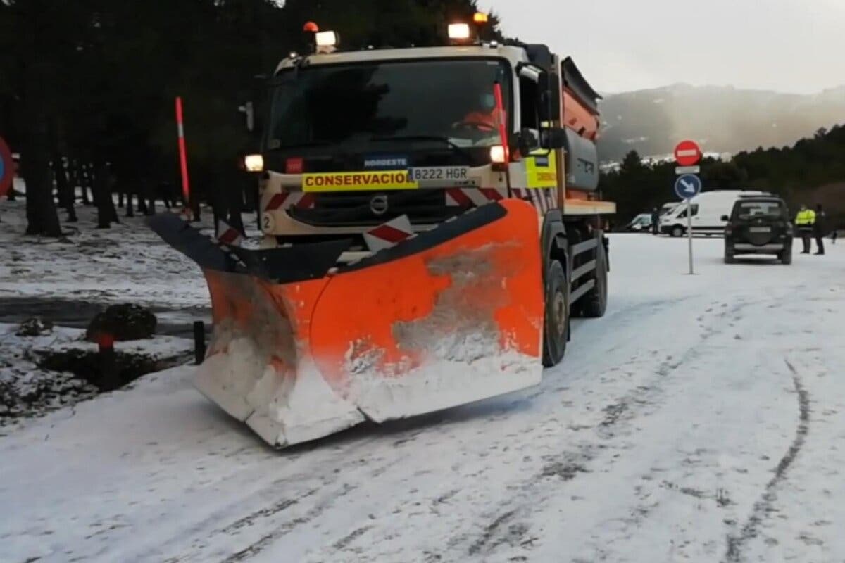 Comienzan a caer los primeros copos de nieve en la Comunidad de Madrid