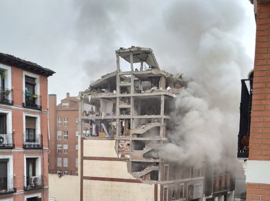 Una explosión destroza un edificio en Madrid y deja al menos dos muertos