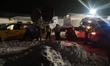 Unos 900 camiones con 1.800 personas han pasado la noche parados en Guadalajara
