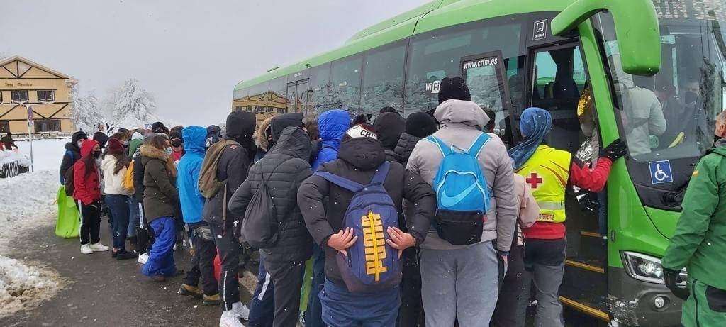 Evacuadas 350 personas que habían quedado atrapadas en el Puerto de Navacerrada